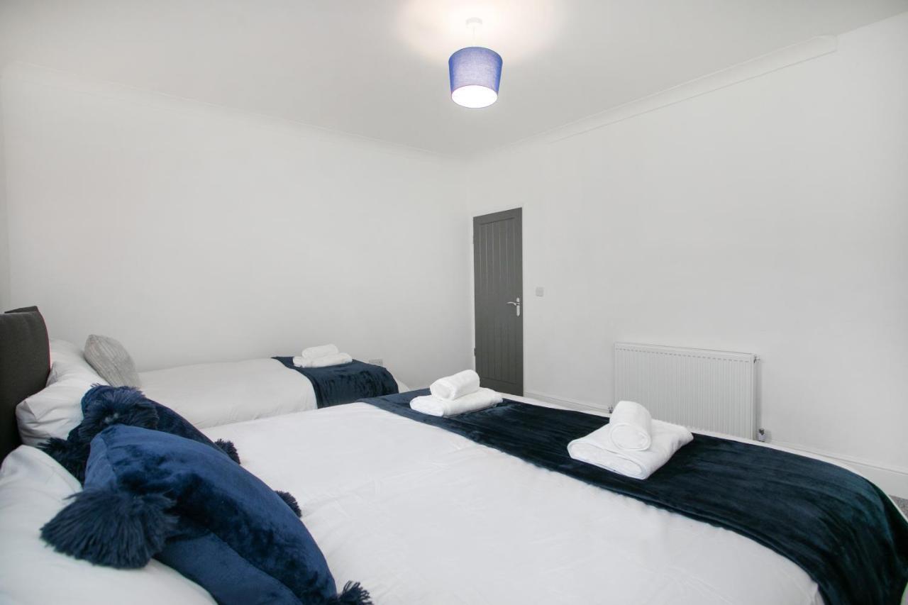 Cudworth House, Barnsley For Contractors & Families, Free Parking, High Speed Wifi Etc Villa Bagian luar foto