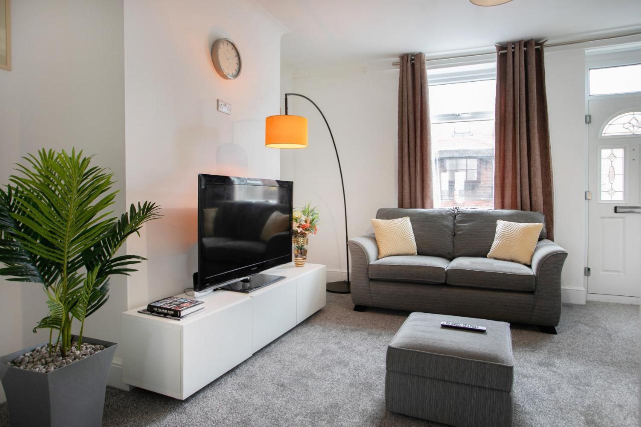 Cudworth House, Barnsley For Contractors & Families, Free Parking, High Speed Wifi Etc Villa Bagian luar foto